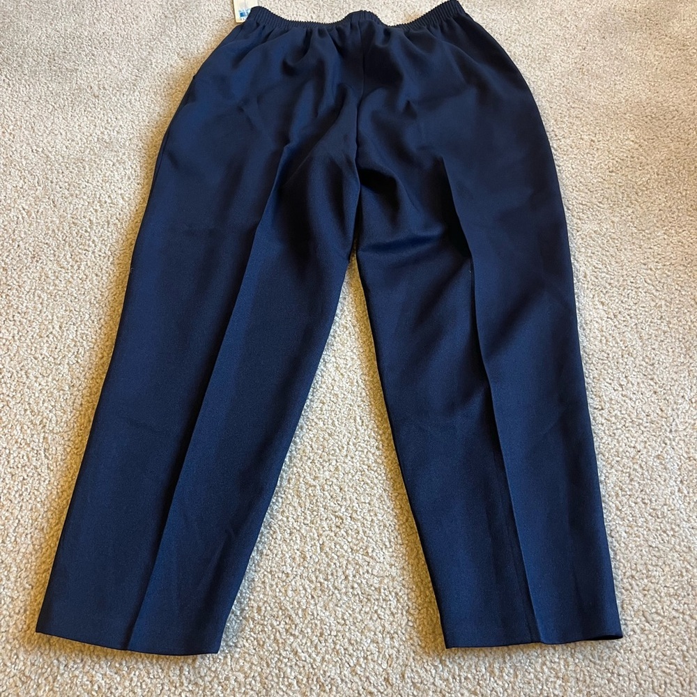 Covington Women's Navy Straight Leg Pants - Picture 4 of 4